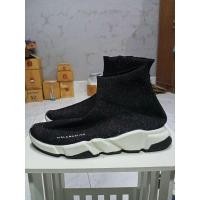 ราคา รองเท้า Balenciaga Speed Trainer ไซส์42 ยาว27cm สีดำกลิตเตอร์ สภาพดี มีโลโก้สกรีนลอกนิดตามภาพ (24478462902)