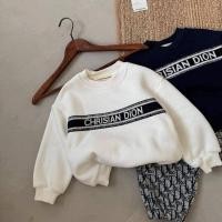 ราคา #พร้อมส่ง ว่าง size 130 สีกรม แฟชั่นหน้าหนาวของลูกๆ ก็ไม่น้อยหน้าจ้า✨ ชุดเซ็ท Christian Dior งานสวย เท่ ใส่อุ่นๆจ้า (24253072454)