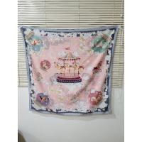 ราคา kiss me doll ผ้าพันคอ ผ้าคลุมไหล่ ลายม้าหมุน มือสอง (25087021963)