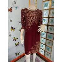 ราคา เดรสสีแดงเลือดนกแต่งลูกไม้ปักดิ้นวิ้งๆ (40477796118)