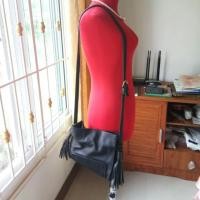 ราคา กระเป๋าสะพายข้างหนังสีดำ (2683287677)