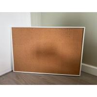 ราคา IKEA อีเกีย VÄGGIS เวกกิส บอร์ดติดข้อความ+หมุด กระดานเตือนความจำ กระดานโน้ต corkboard pinboard,ไม้ก๊อก 58x38 มือสอง (27957444507)