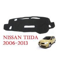 ราคา พรมปูคอนโซลหน้า รถเก๋ง นิสสัน ทีด้า ปี 2006-2013 พรมหน้ารถ Nissan Tiida พรมปูแผงหน้าปัด พรมปูหน้ารถ พรมรถเก๋ง (9911603960)