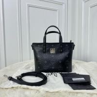 ราคา Like new ‼️ Mcm tote mini ปี2018 สภาพสวย ขอบมุมไม่ถลอก ภสยในสะอาด ใช้งานทั่วไปรุ่นนี้น่า (26107825192)