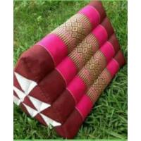 ราคา หมอนอิงสามเหลี่ยมลายไทย (9508365444)