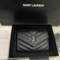 ราคา very like new ysl envelope wallet (19448041855)