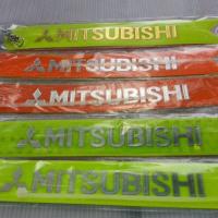 ราคา ป้ายห้อยท้ายรถสะท้อนแสง Mitsubishi (6734457083)