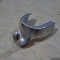 ราคา หมวกกันน็อค GANTUNGAN HANGERS/VESPA ITEMS OUTER รุ่น (48552946858)