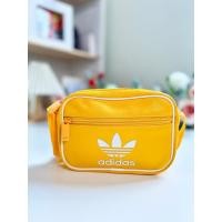 ราคา กระเป๋า adidas แท้ สีเหลือง สภาพใหม่ (28579248546)