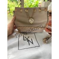 ราคา กระเป๋า lyn แท้มือ 2 สภาพใหม่มาก (20190581676)