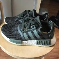 ราคา Adidas nmd แท้ 100% มือสองนะคะ (2215344892)