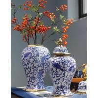 ราคา แจกันเซรามิกเครื่องลายครามสีฟ้าและสีขาวคุณภาพสูงสไตล์จีนโถทั่วไปหกเหลี่ยมห้องนั่งเล่นทางเข้าแจกันแห้งตกแต่งบ้าน 5EOY (26609346722)