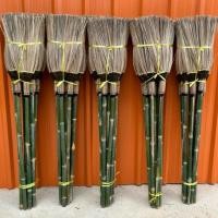 ราคา ไม้กวาดทางมะพร้าวตัดปลาย(10ด้าม) (27068988262)