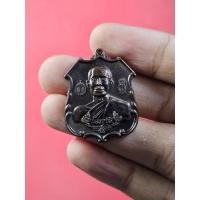 ราคา 00555 เหรียญเสมา หลวงพ่อโอภาสี วัดหลวงพ่อโอภาสี บางมด กรุงเทพมหานคร ด้านหลัง หลวงพี่อุสา รุ่นบูรณะวัด พระสวย ปี 2562 (26962575205)