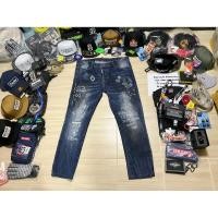 ราคา กางเกงยีนส์ Dsquared2 กระดุม ทรงกระบอกเล็ก ดีไซน์เซอๆ พร้อมลายกราฟฟิกตี้ เอว37 (28192880602)