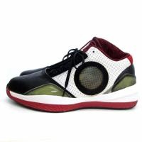 ราคา Nike Air Jordan 2010 387358-061รองเท้าผ้าใบ28.5ส่งตรงจากญี่ปุ่น มือสอง (28971961409)