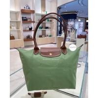 ราคา Longchamp Le Pliage Classic Collection สีชาเขียว (Lichen) หูสีน้ำตาล แท้จาก King Power (25816457176)