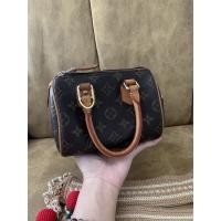 ราคา หลุยส์หนังแท้LV ลุ้นหนักมาก มีเลขพร้อมส่งLVหมอนมินิ”7” (13283497370)
