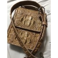 ราคา พร้อมส่ง กระเป๋าสะพายหนังจระเข้แท้ 100% (3285906130)