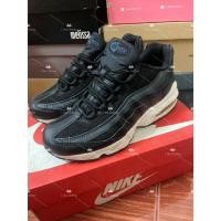 ราคา รองเท้า ผ้าใบ NIKE AIR MAX 95 EP สีดำ มือ 2 ยาว 24cm EU38 พร้อมกล่อง ของแท้ (20487463431)