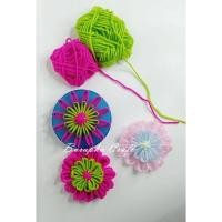 ราคา บล๊อกทำดอกไม้ 12 แกน พร้อมเข็มร้อยไหมพรม Flower Loom , Easy Knit Loom 12 pin (11450322168)