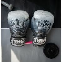ราคา BOXING GLOVES TOP KING SUPERSTAR SILVER 14Oz (13344658877)