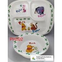 ราคา PH002 เซทถาดหลุม+ถ้วยหมีพูห์ เนื้อเมลามีน ไม่มีกล่อง Pooh (11085024784)