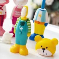 ราคา ลดแรงแปรงสีฟันสำหรับเด็ก หัว Pop Up Bounce-up Kids Toothbrush นำเข้าจากประเทศ สิงคโปร์ ยี่ห้อ Pearlie White (9168512913)