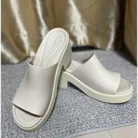ราคา Crocsแท้มือสอง รุ่น Brooklyn slide heel (27411345710)