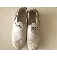 ราคา Preloved Authentic Adidas Superstar slip on sz US 5,5 ❤️❤️❤️❤️❤️ (9355724143)