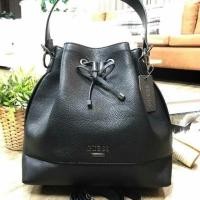 ราคา GUESS DRAWSTRING BUCKET BAG WITH STRAP,*,outlet (1168213178)