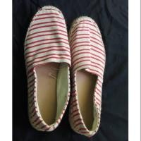 ราคา รองเท้า Rubi Slip On Preloved (14838306649)