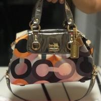 ราคา ส่งต่อ กระเป๋าถือ แบรนด์ COACH แท้100% มือสอง (5415689599)