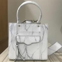 ราคา ส่งต่อกระเป๋าlittle white store (5438561223)