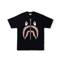 ราคา [พร้อมส่ง ของแท้ บินเองหิ้วเอง] A BATHING APE® SAND CAMO SHARK TEE (23706689792)
