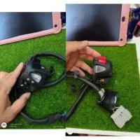 ราคา ***ขายเป็นอะไหล่เท่านั้น**ปะกับแฮนด์ ประกับไฟเลี้ยว cbr สวิทช์แฮนด์ซ้าย ขวา honda cbr500r cb500f cb500x 2017-2022 (22227780325)