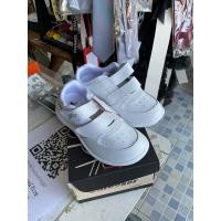 ราคา รองเท้าผ้าใบนักเรียน รองเท้าผ้าใบสีขาว รองเท้าผ้าใบเด็กสีขาว (48455332623)