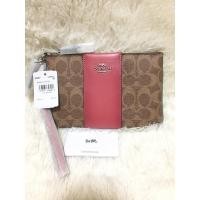 ราคา New Coach 89487 Small Wristlet In Colorblock Signature Canvas (4549261747)