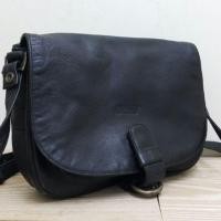 ราคา กระเป๋าหนังแท้ แบรนด์ BREE original สินค้าญี่ปุ่นมือสอง (312747967)
