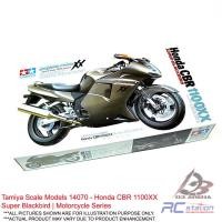 ราคา Tamiya Scale Models 14070 - Honda CBR 1100XX Super Blackbird | ชุดรถมอเตอร์ไซค์ (47505336323)