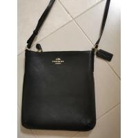 ราคา Coach crossbody used like new ใช้น้อยมาก คุณภาพสวย หนังดี ของแท้ อะไหล่ทอง (21788354877)