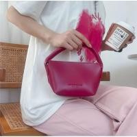 ราคา กระเป๋าถือขนาดเล็ก Elizabeth Arden (29202065344)