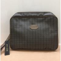 ราคา ⏰ ⏰ กระเป๋าถือทรงคลัชใบใหญ่แบรนด์ Pierre Cardin (10283231708)