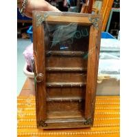 ราคา ตู้แขวนกุญแจ โบราณ แขวนผนัง ทรงตรง ไม้สักเก่า (3378723287)