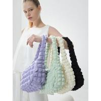 ราคา ❗พร้อมส่ง SHOOPEN Wrinkle Hobo Bag (22036441792)