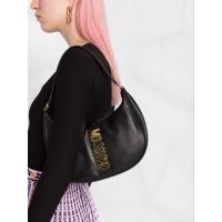 ราคา กระเป๋า Moschino logo plaque shoulder bag (24410347412)