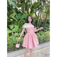 ราคา เดรสปาดไหล่สีชมพู*** (52306812301)