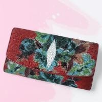 ราคา กระเป๋าสตางค์หนังปลากระเบนใบยาวลายดอกไม้ (17293380915)