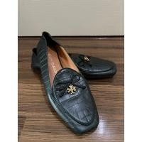 ราคา รองเท้า มือสอง Tory Burch สีดำ size 39 (ความยาว 24.5 cm) เหยียบส้นได้ (21394910488)