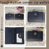 ราคา Coach Medium Corner Zip wallet พร้อมส่งที่ไทย ของแท้ จากOutlet อเมริกา (20013004367)